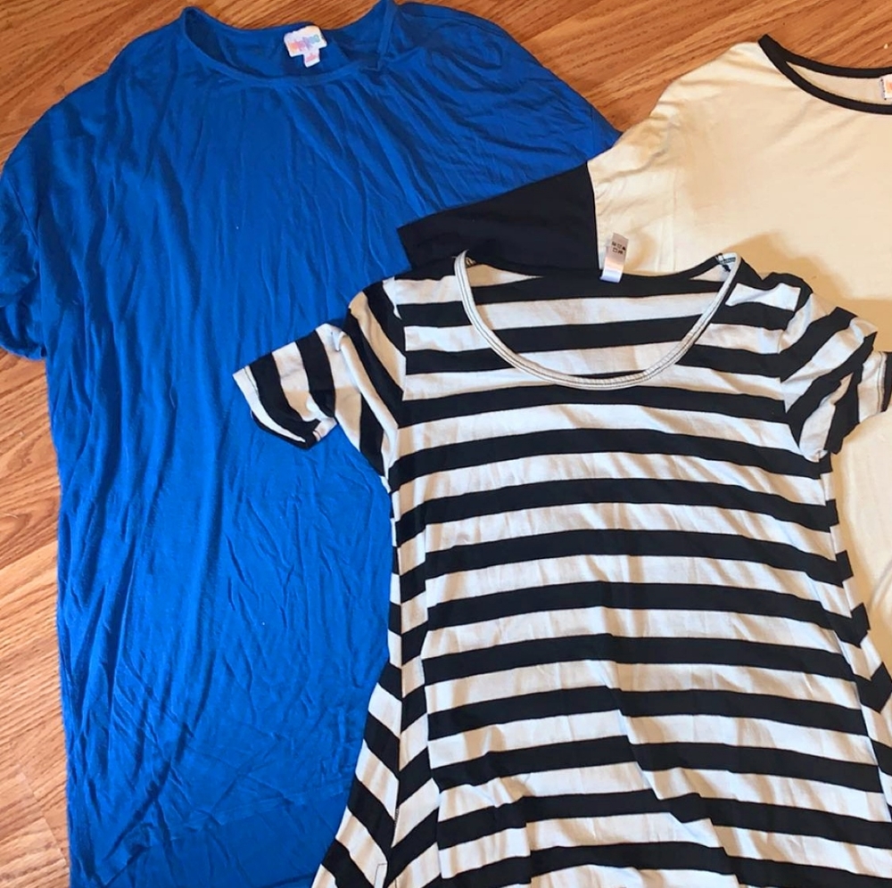 🌷3 for $15.00 Lularoe shirts